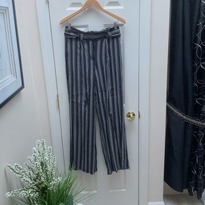 Express wide-leg dress pants!